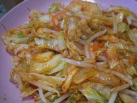 ピリ辛！　　｢キムチ入り野菜炒め」　　　♪♪